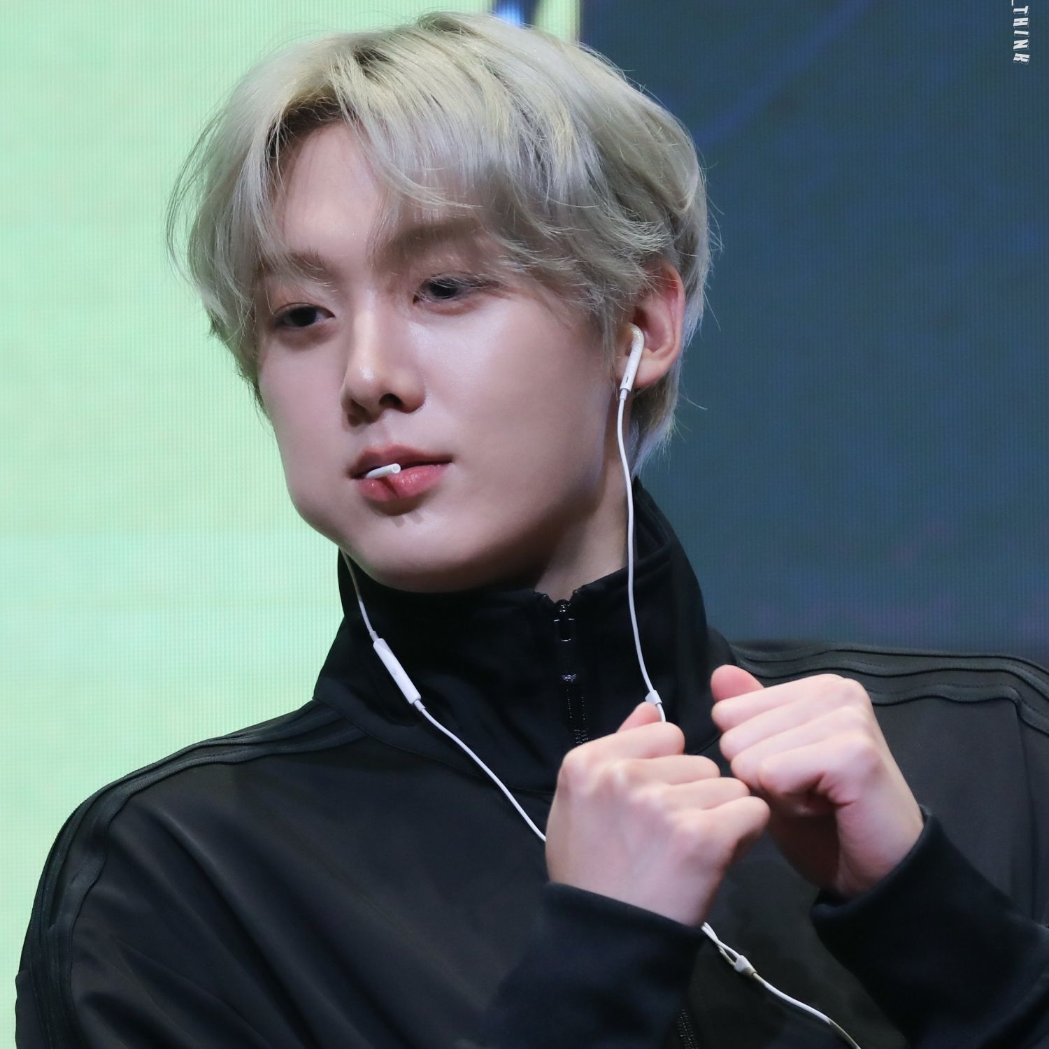A moment captured by a fan of Yoon Sanha