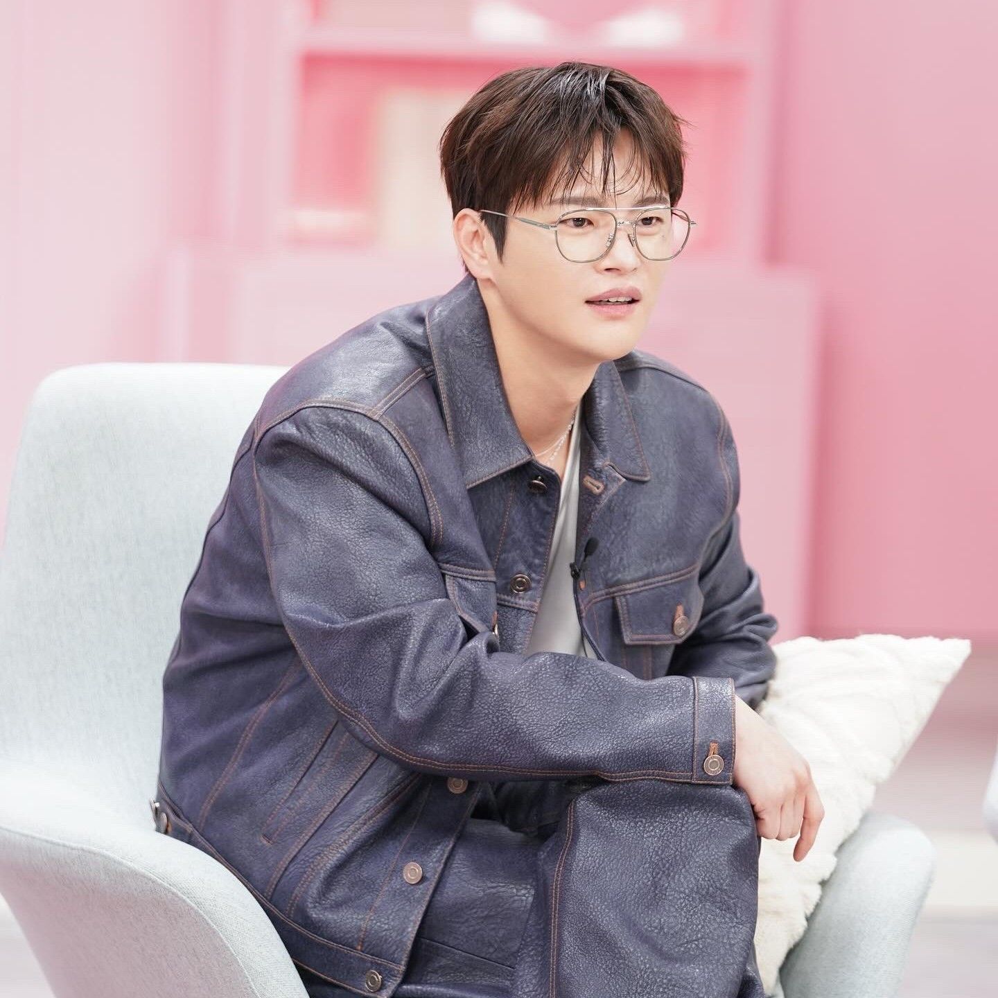 Behind-the-scenes cut of Seo Inguk