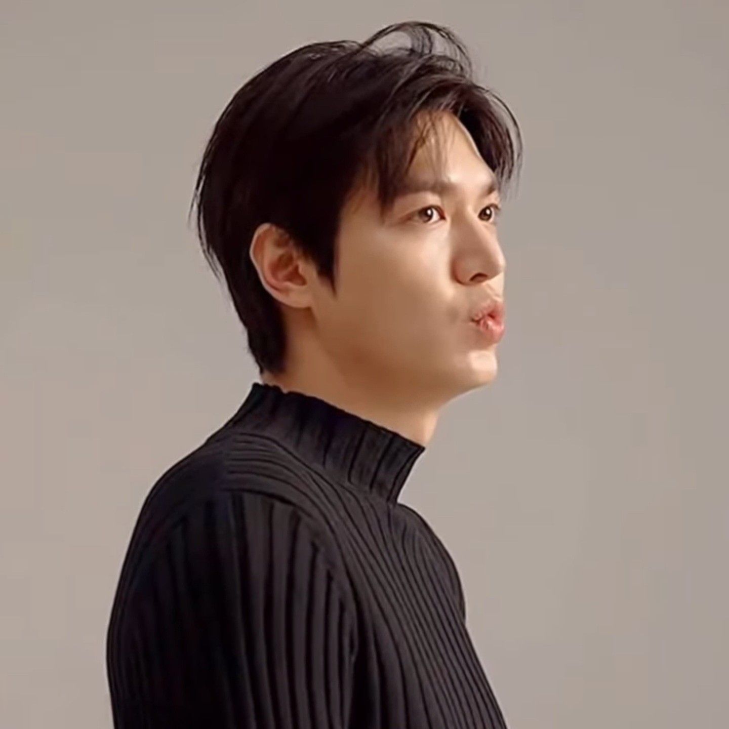 Behind-the-scenes cut of Lee Minho