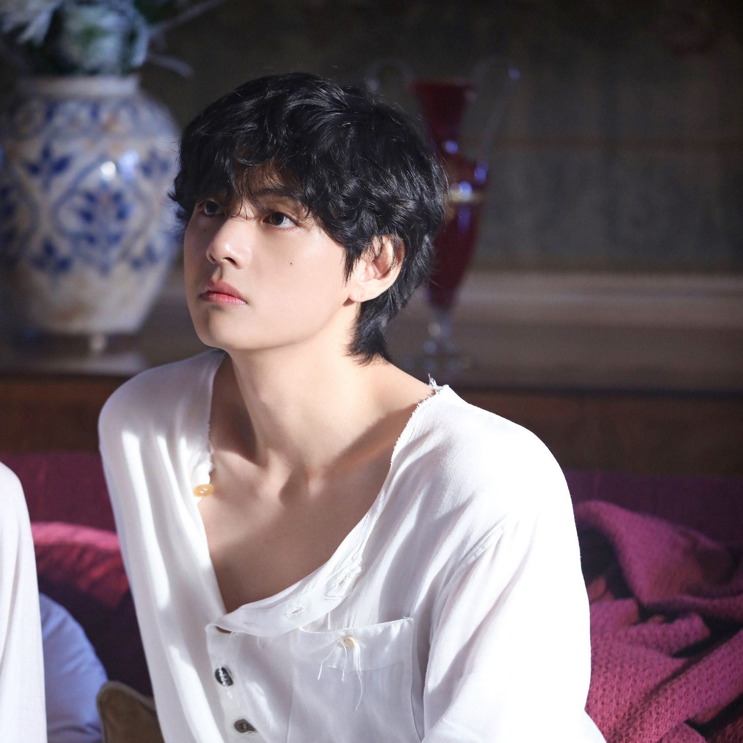 Latest photo of Kim Taehyung (V)