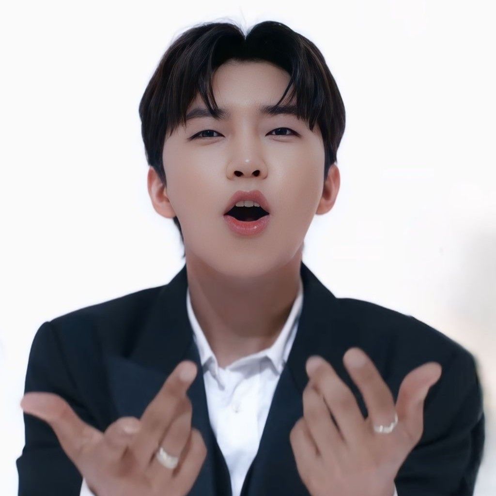 임영웅 최근 활동샷
