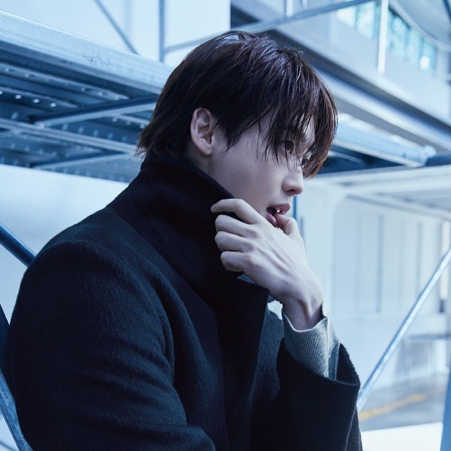 粉絲拍下的李鍾碩瞬間