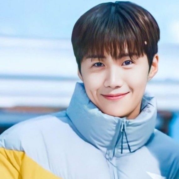 キム・ソンホの最新写真