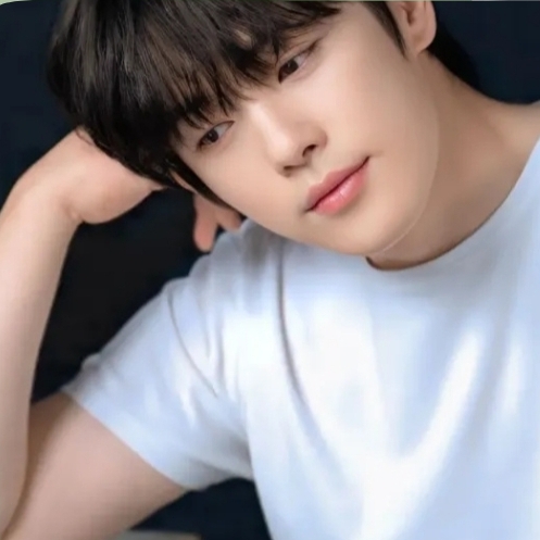 Recent activity shot of Kim Junghyun