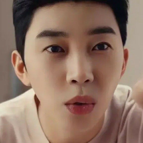 イム・ヨンウンの最近の活動ショット