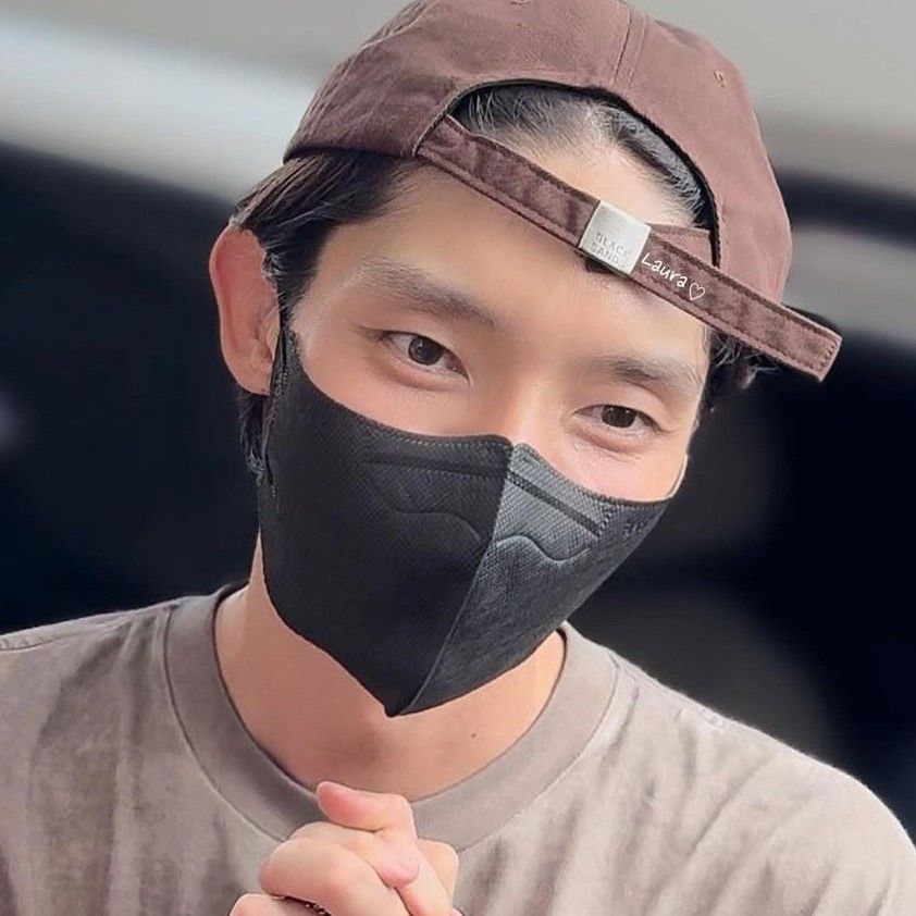 粉絲拍下的李準基瞬間