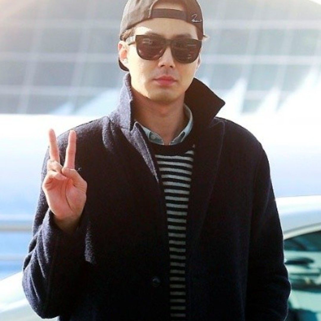 Latest photo of Jo Insung