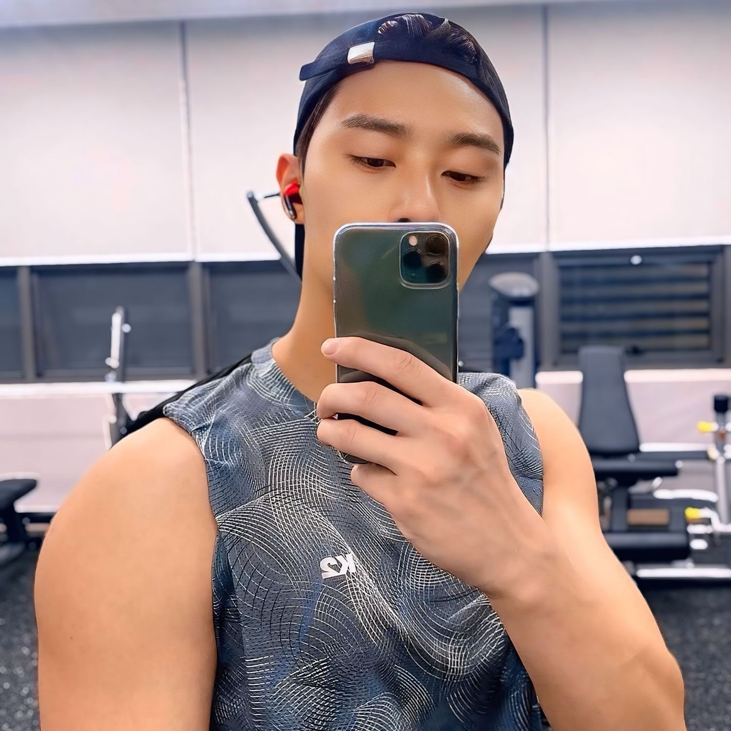 朴敘俊的最新照片