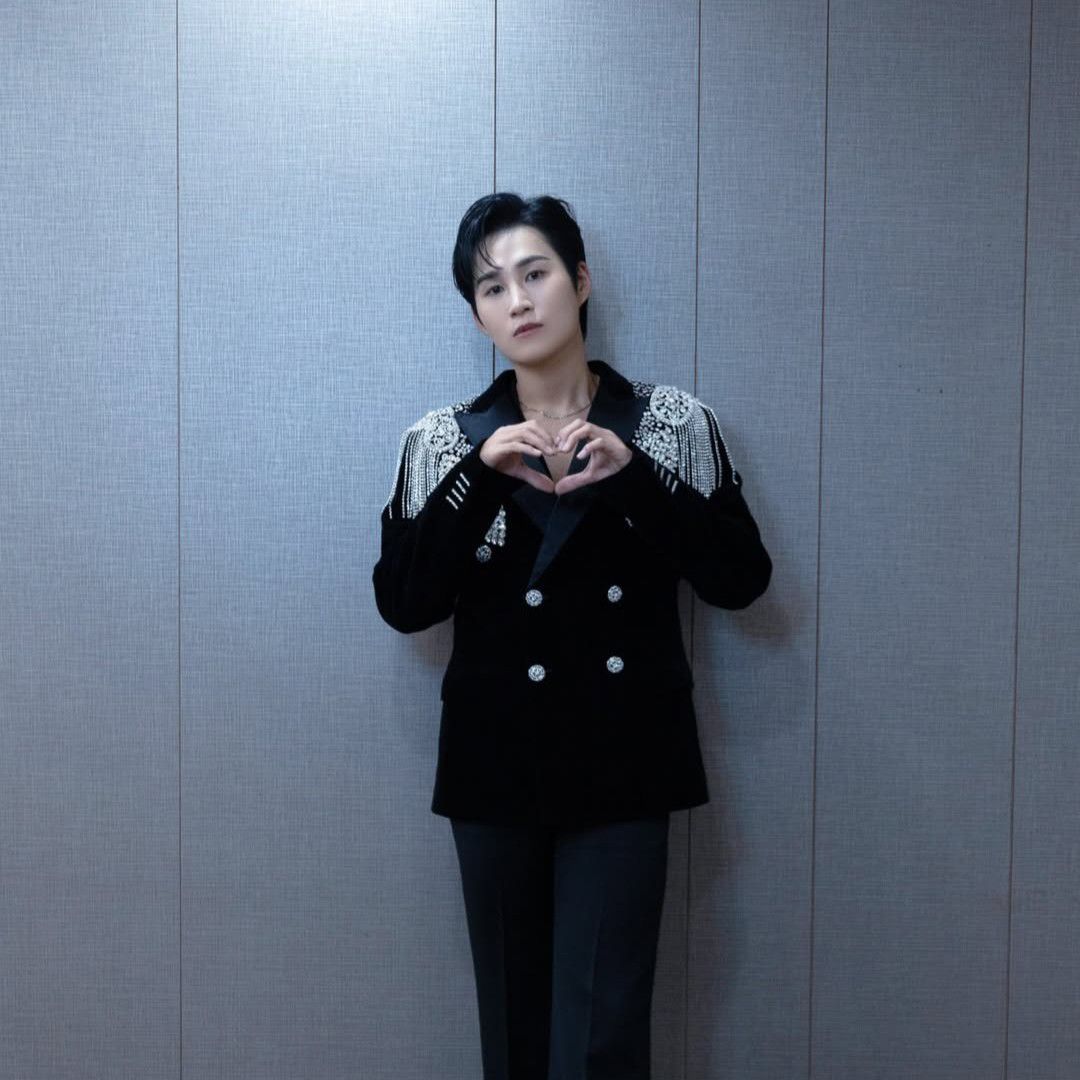 金熙栽的最新照片