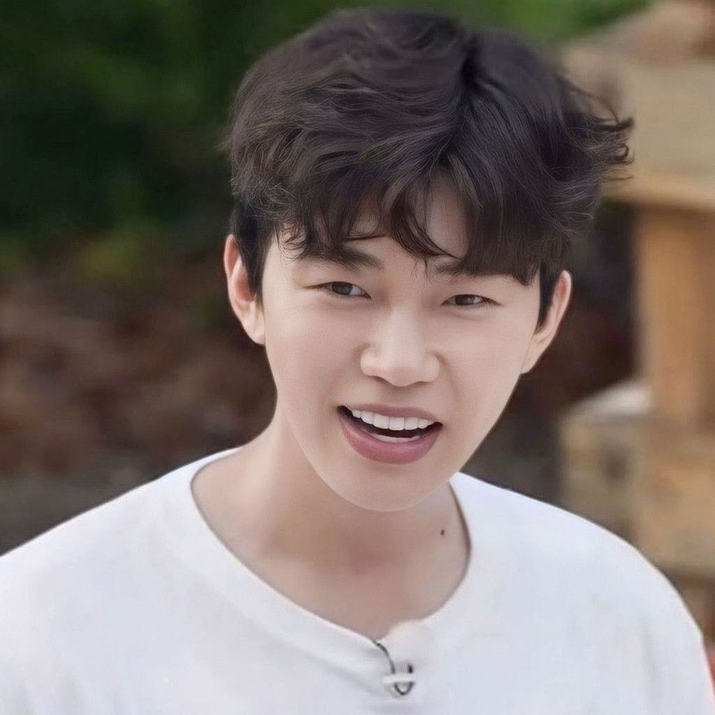 Latest photo of Lim Youngwoong