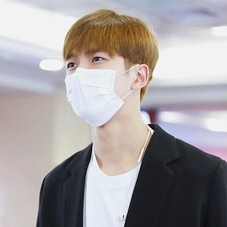 Latest photo of Rowoon