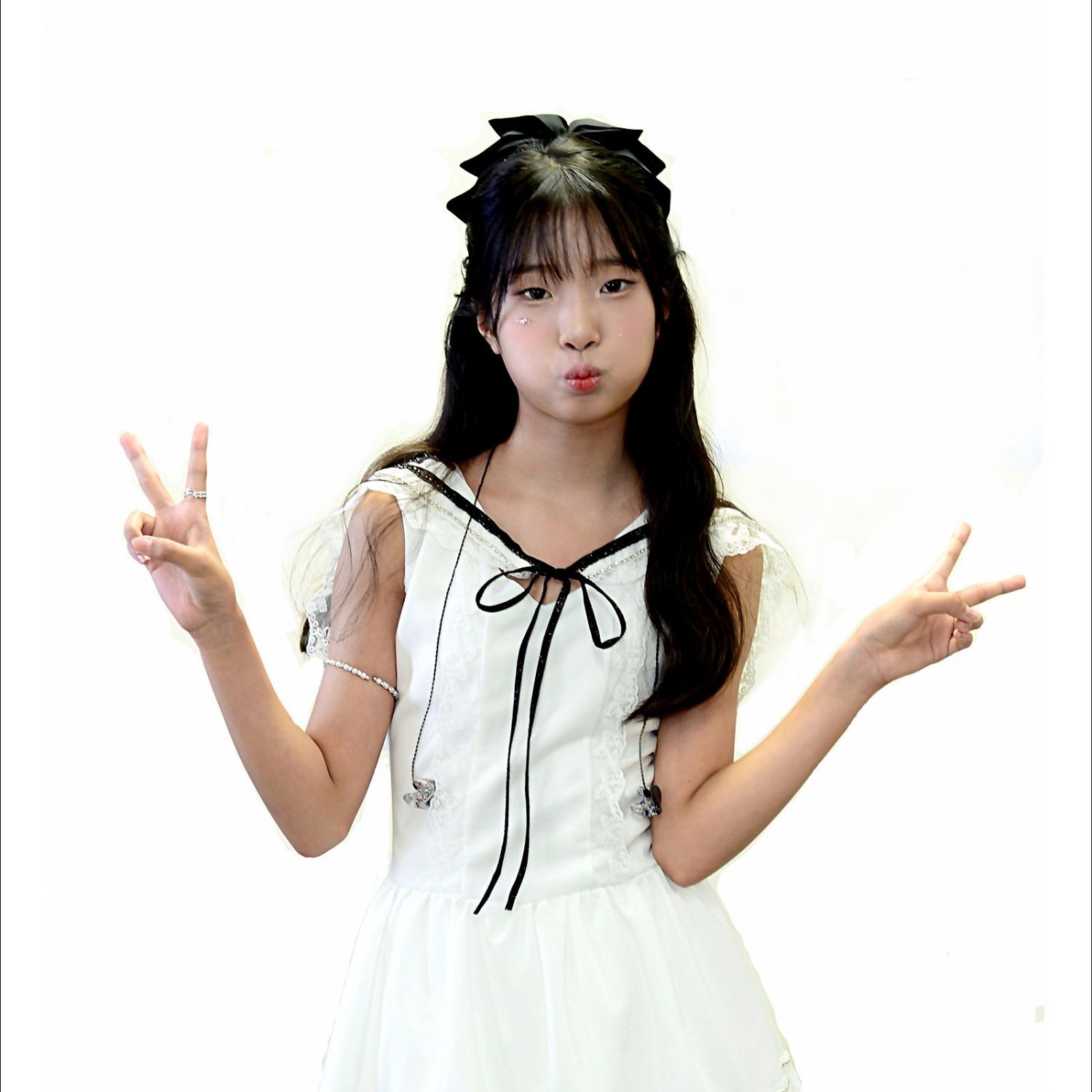 Behind-the-scenes cut of Bin Yeseo