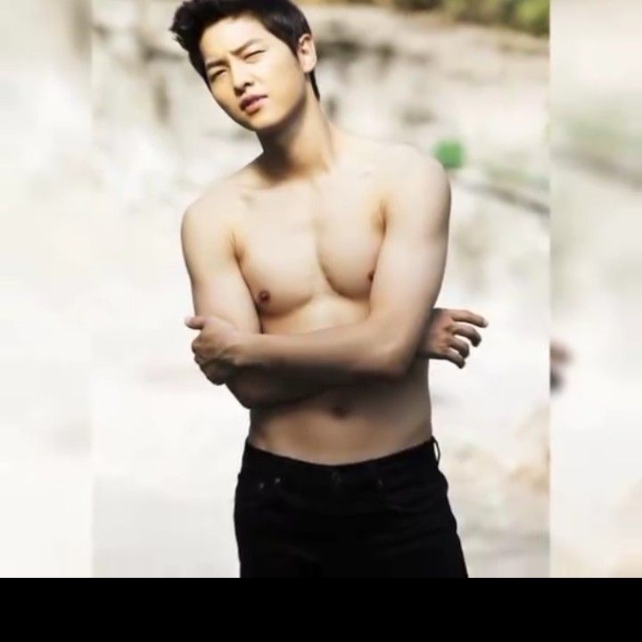 Momen yang diabadikan oleh penggemar Song Joongki