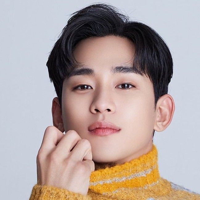 Foto terbaru dari Kim Soohyun