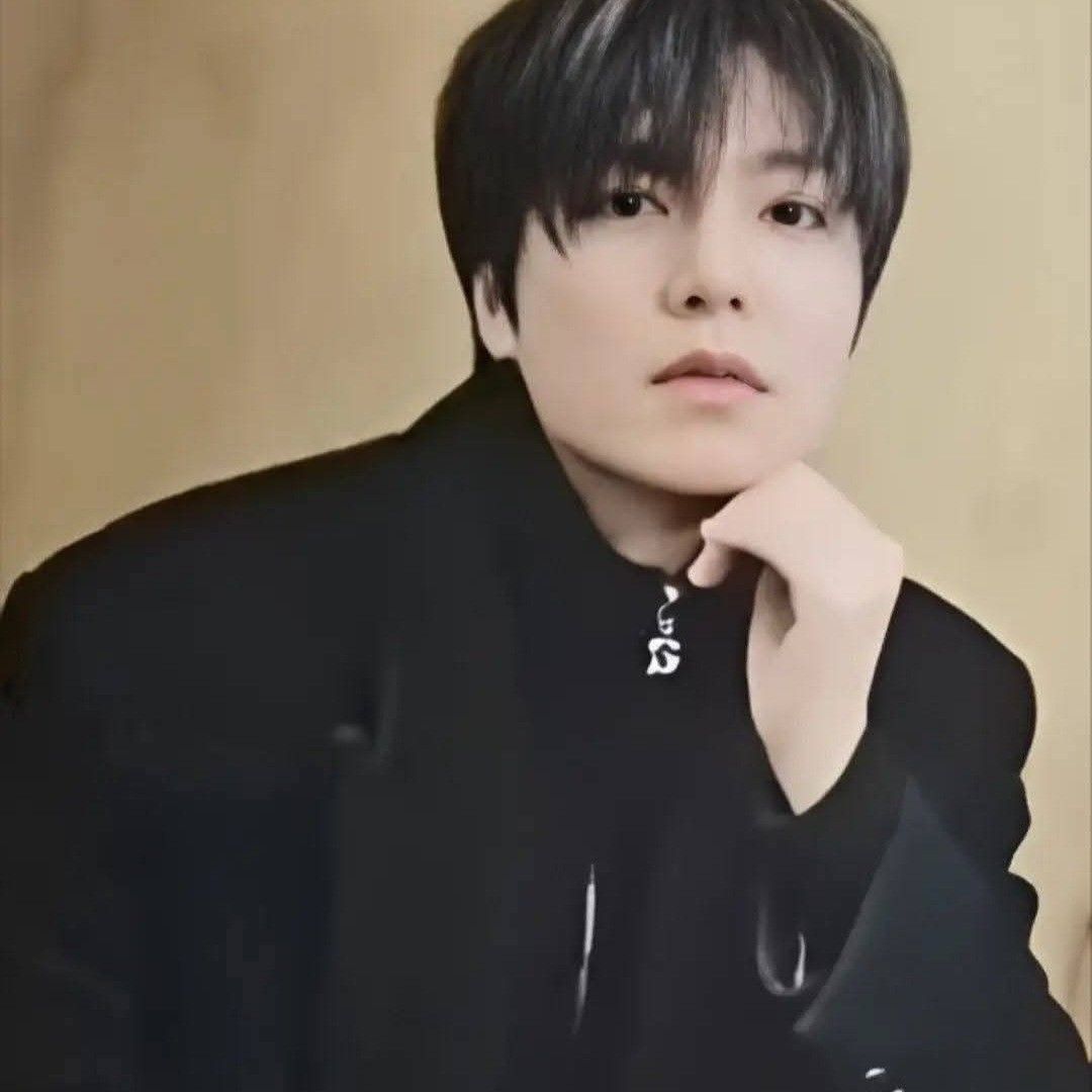 粉絲拍下的李敏鎬瞬間