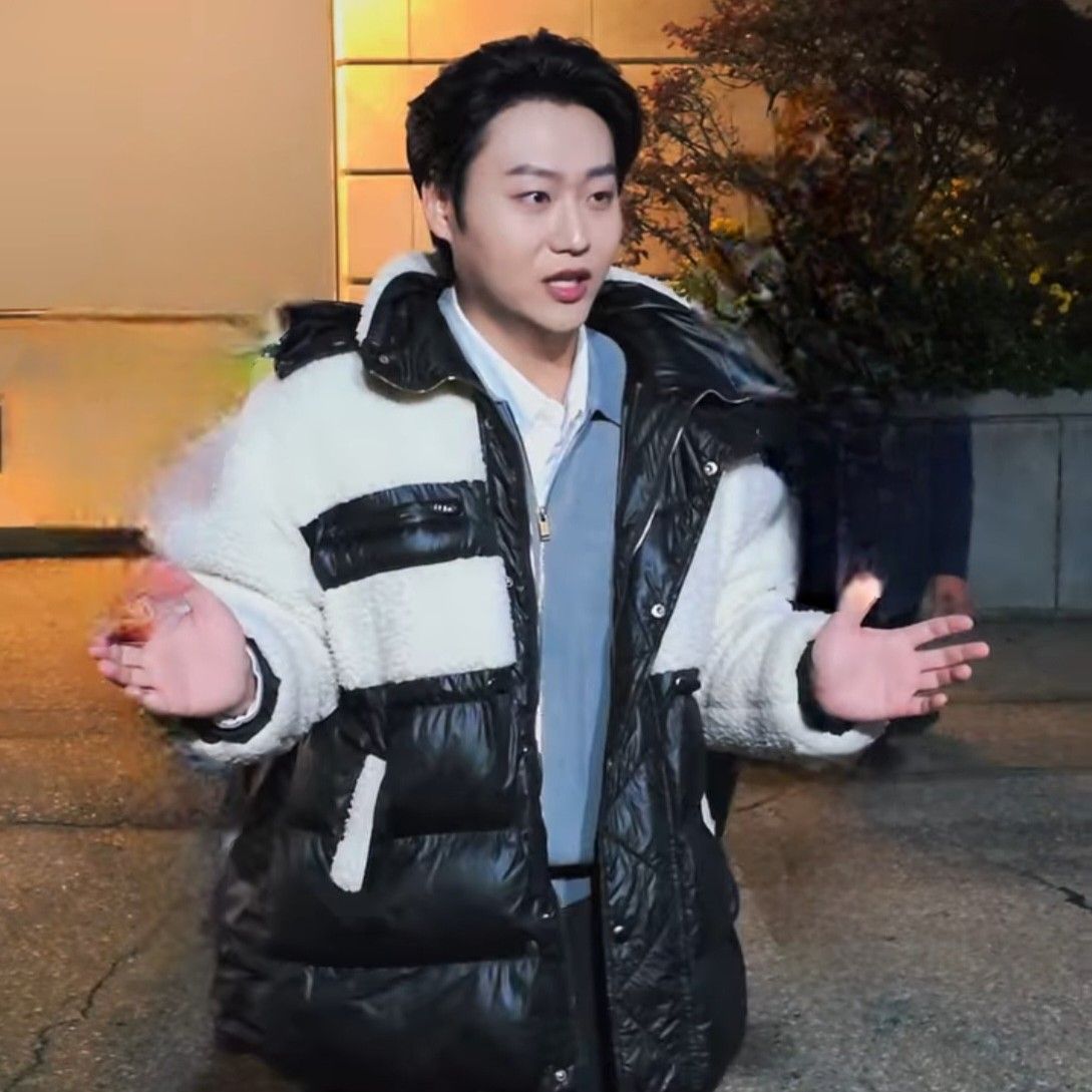 Recent activity shot of Min Soohyun