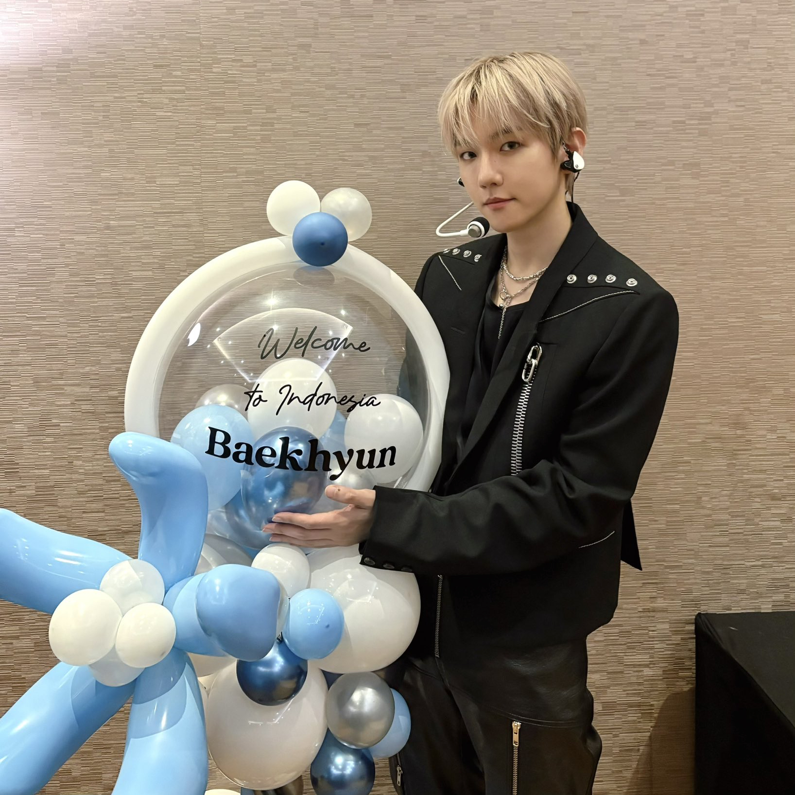 Recent activity shot of Baekhyun