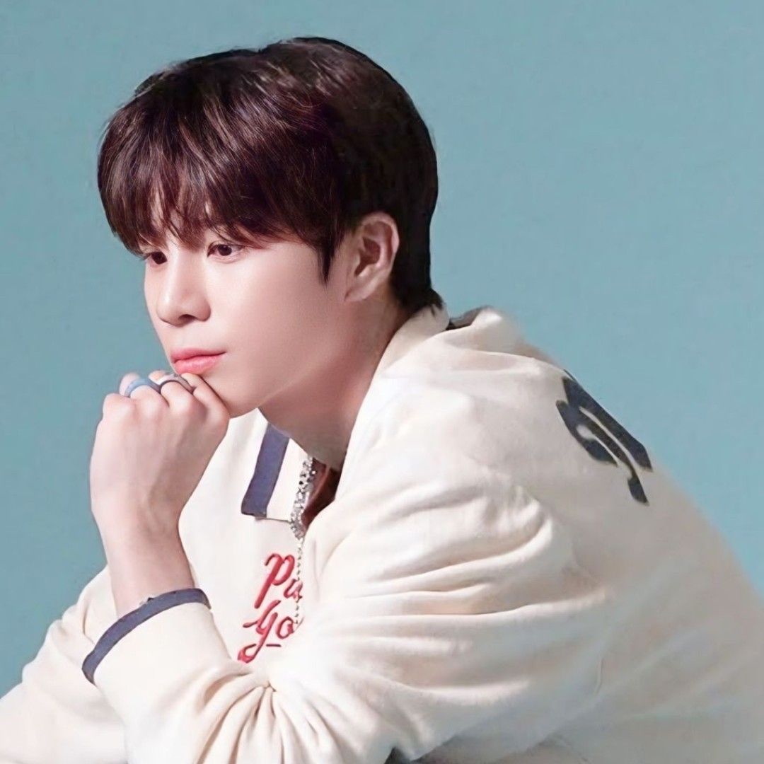 Cuplikan di balik layar dari Jeong Dongwon