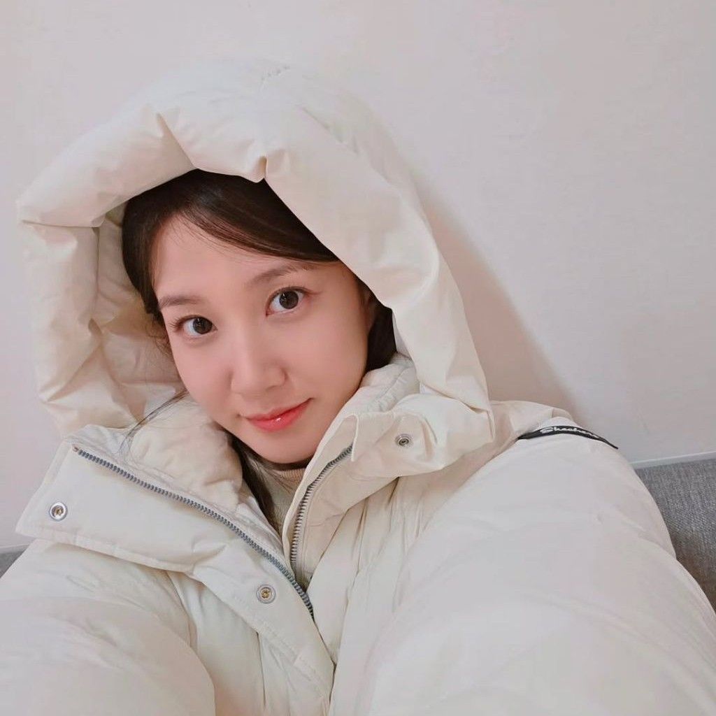 Latest photo of Park Eunbin