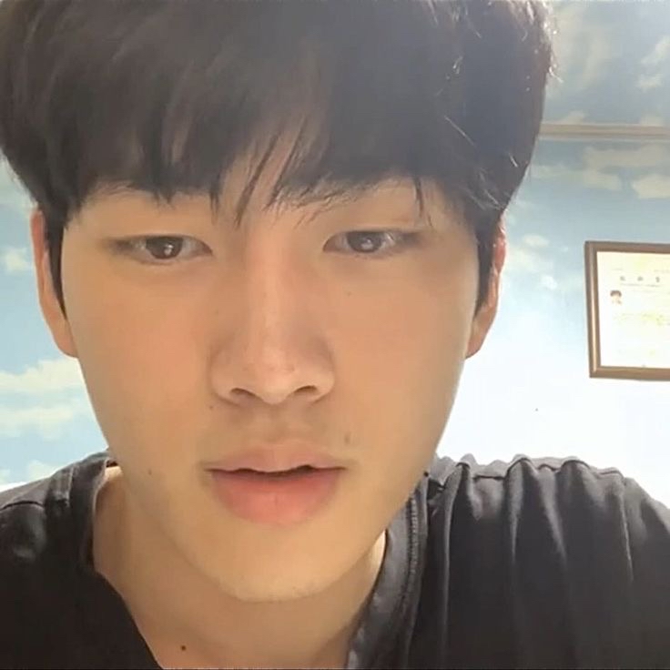 Recent activity shot of Hong Mingi