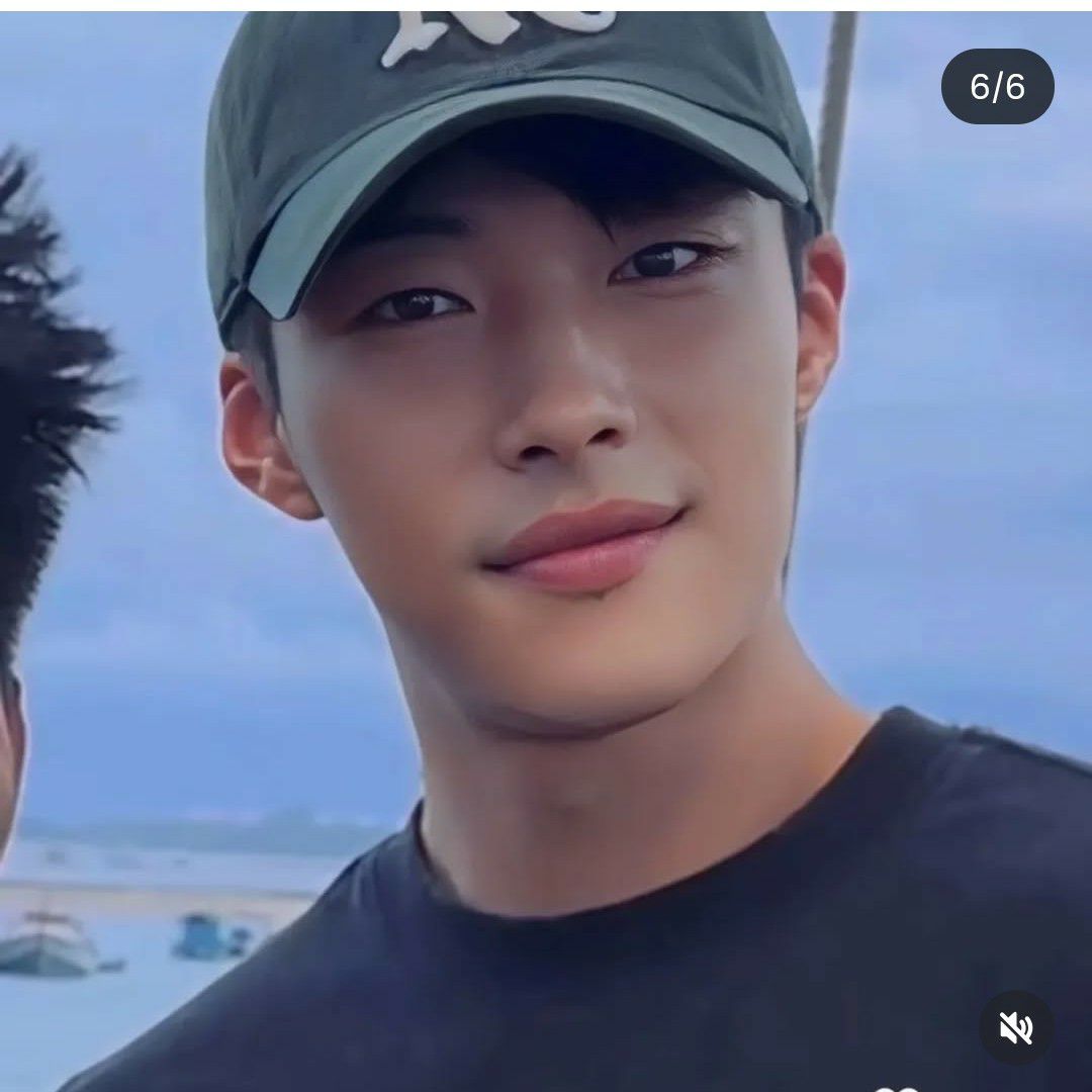 Latest photo of Woo Dohwan
