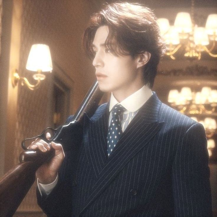 Latest photo of Lee Dongwook