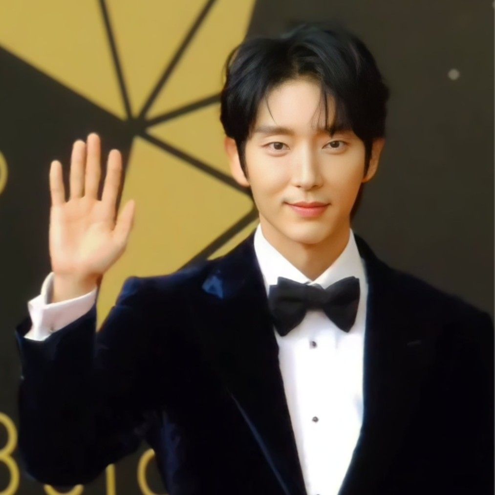 Behind-the-scenes cut of Lee Joongi
