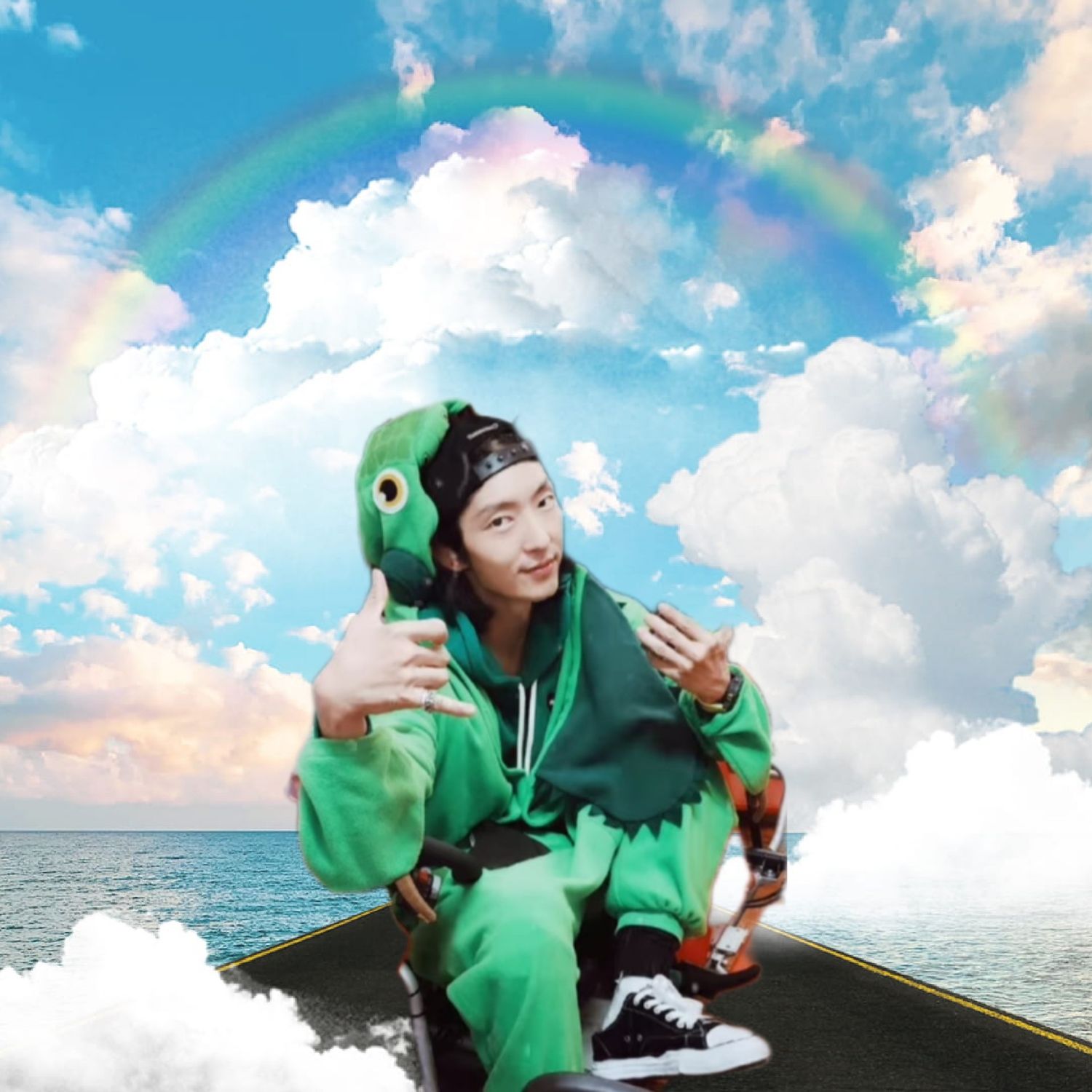 A moment captured by a fan of Lee Joongi