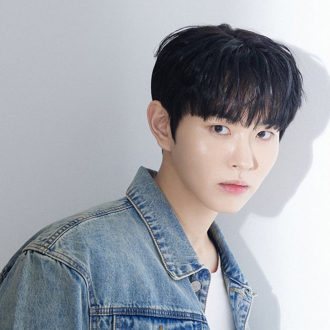 Lee Byeongchan的幕後花絮
