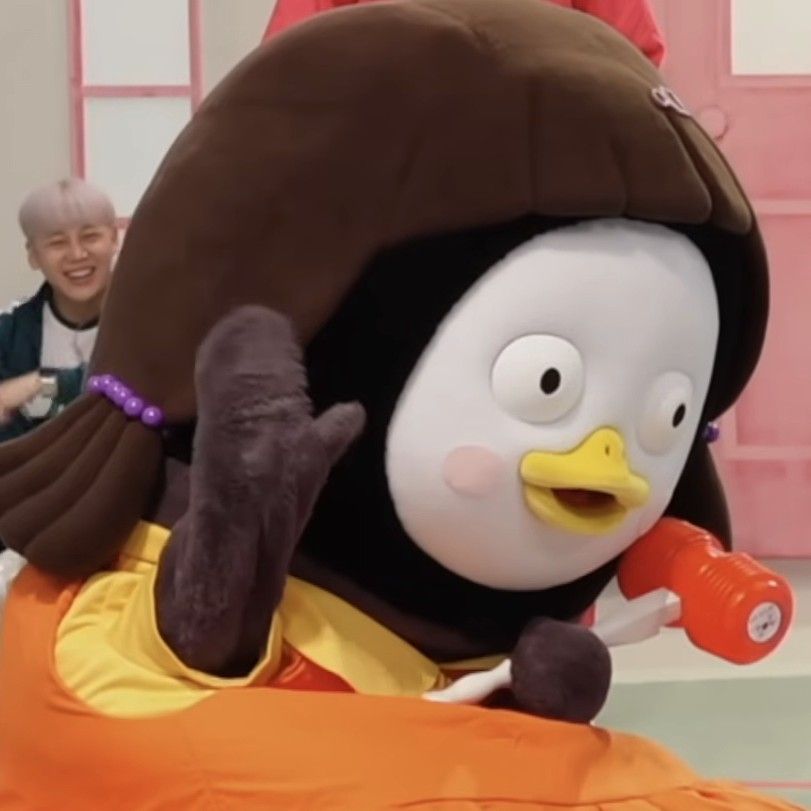 Behind-the-scenes cut of Pengsoo