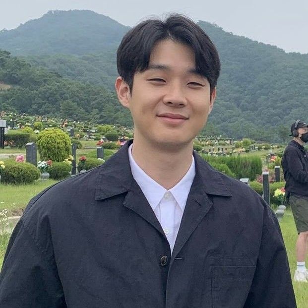 A moment captured by a fan of Choi Wooshik