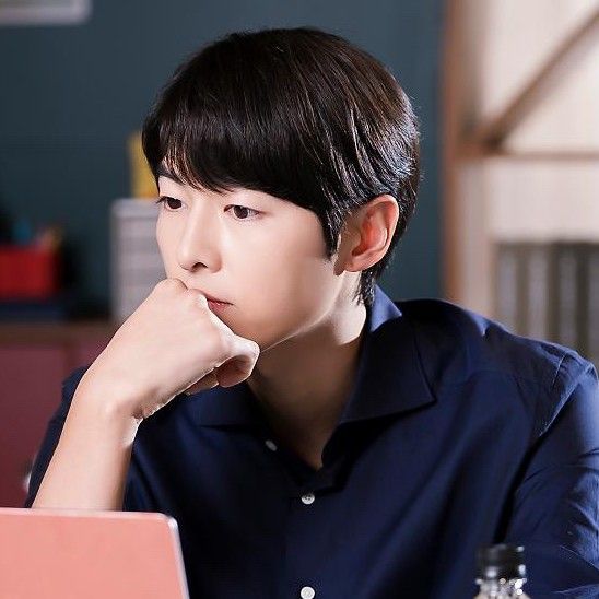 Recent activity shot of Song Joongki