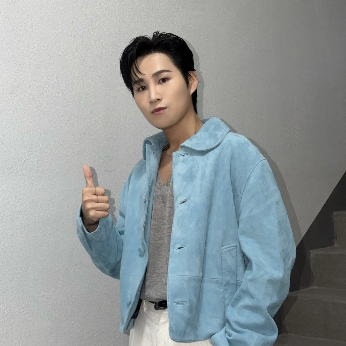 粉丝拍下的金熙栽瞬间