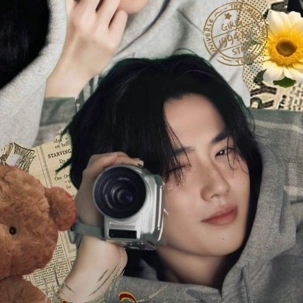 Latest photo of Suho