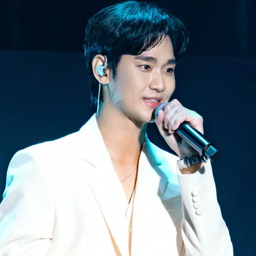 Recent activity shot of Kim Soohyun