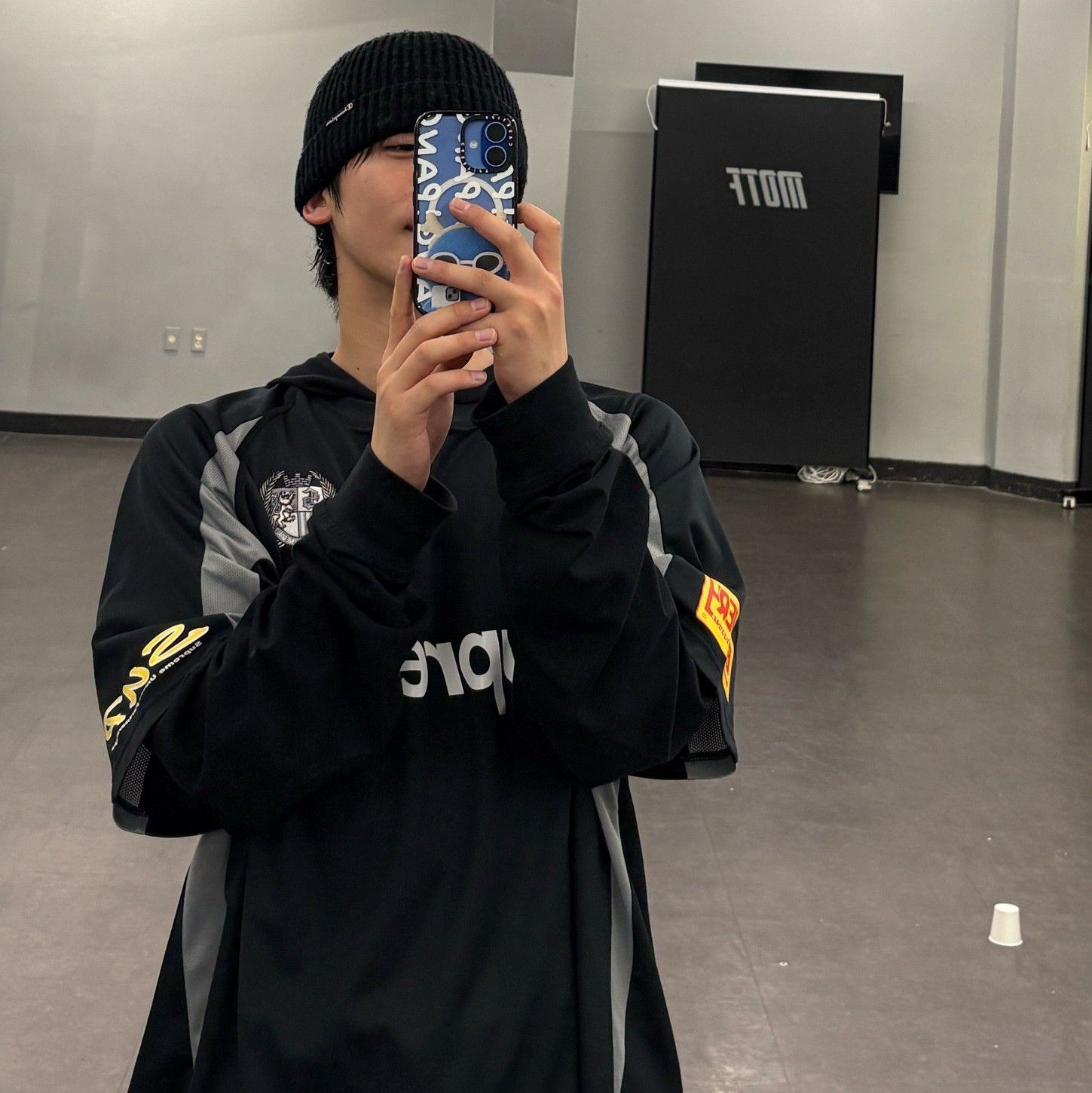 Behind-the-scenes cut of Kim Yohan