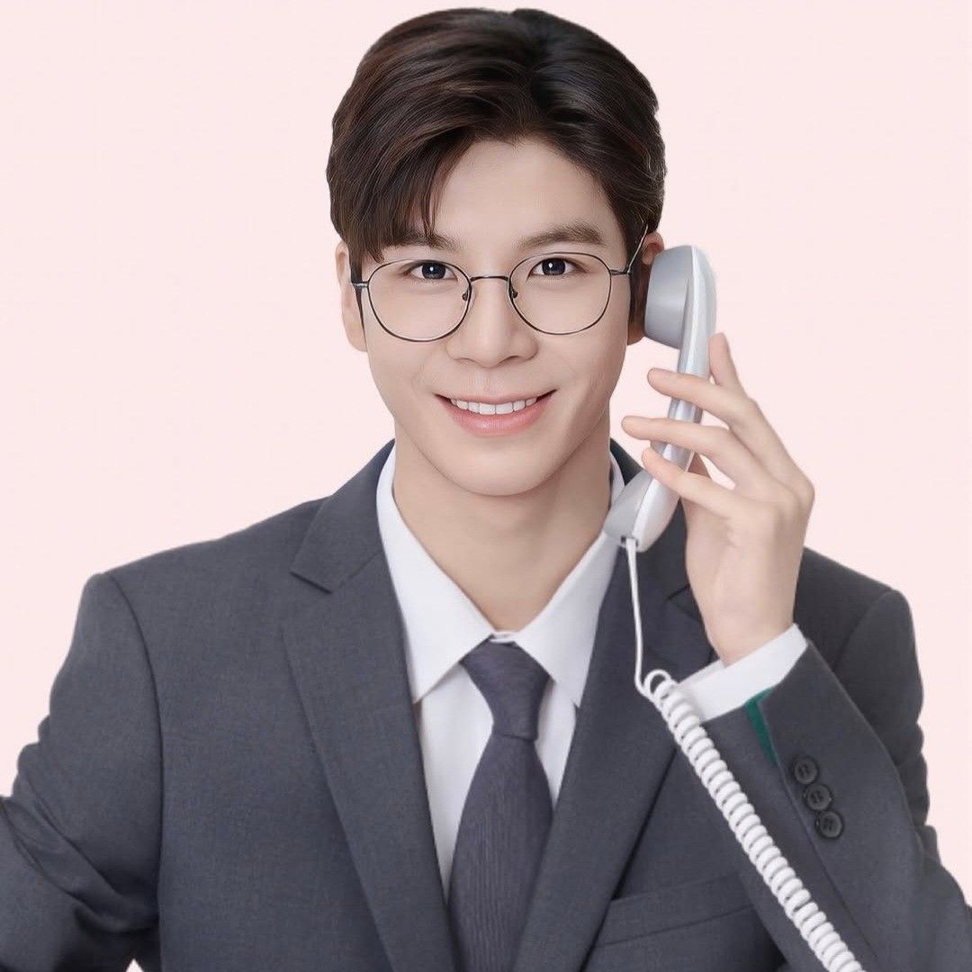 Recent activity shot of Jeong Dongwon