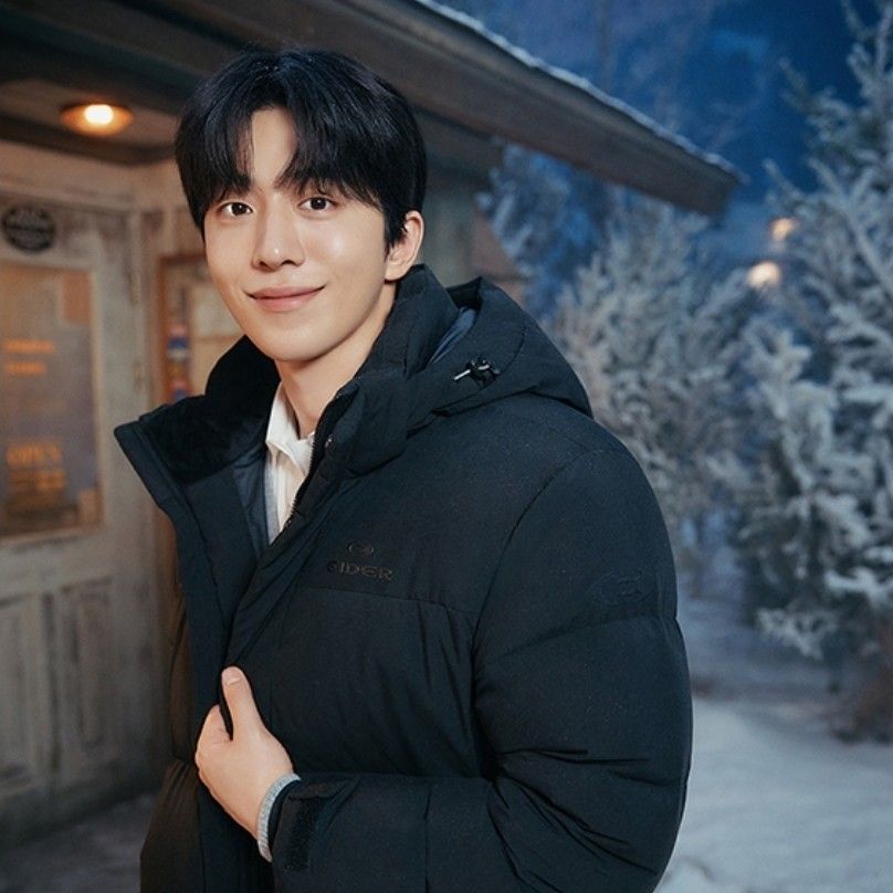 Behind-the-scenes cut of Nam Joohyuk