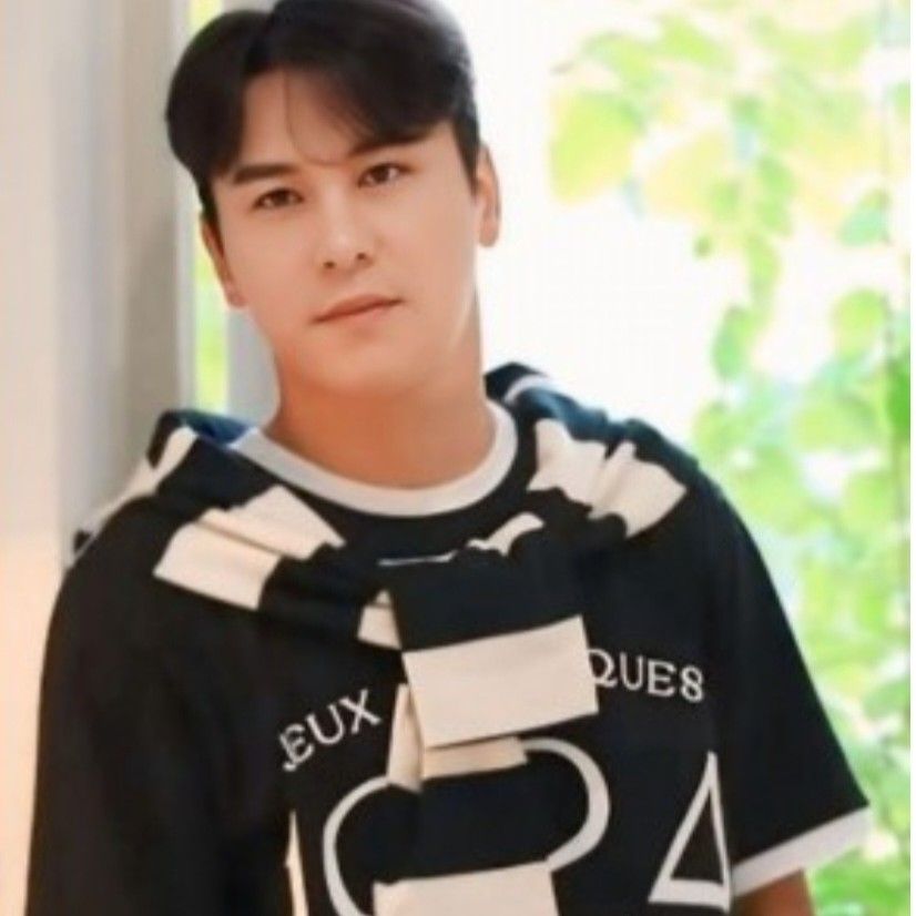 Recent activity shot of Jang Minho