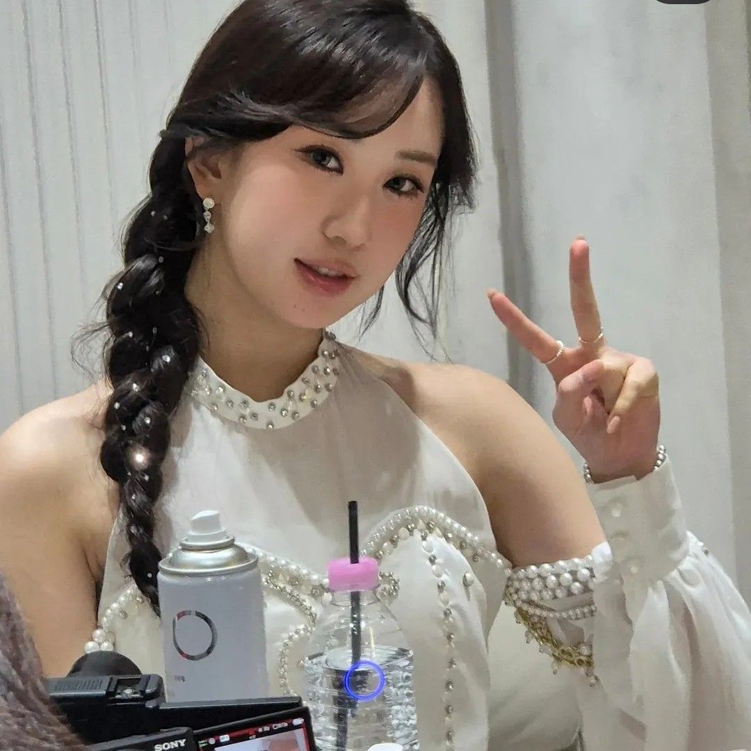 チョン・ユジンの最近の活動ショット