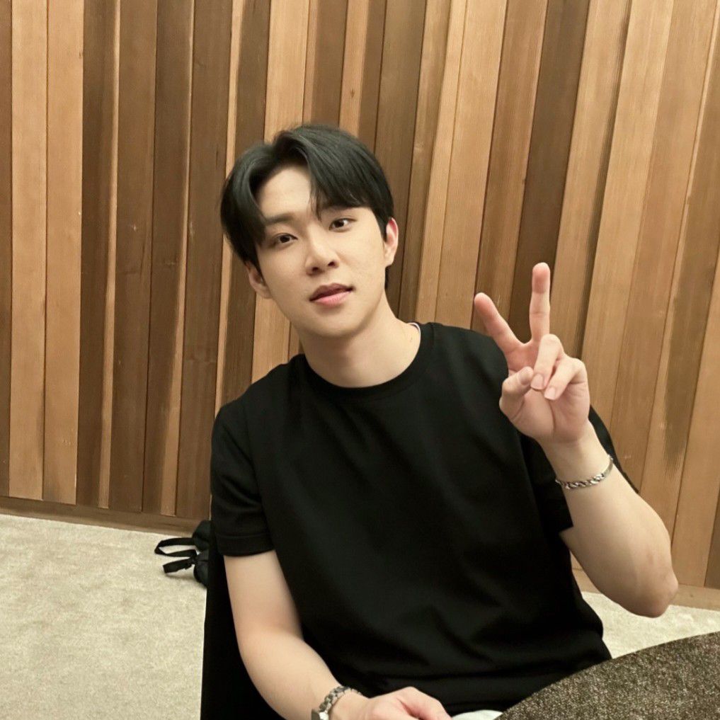 Behind-the-scenes cut of Choo Hyukjin