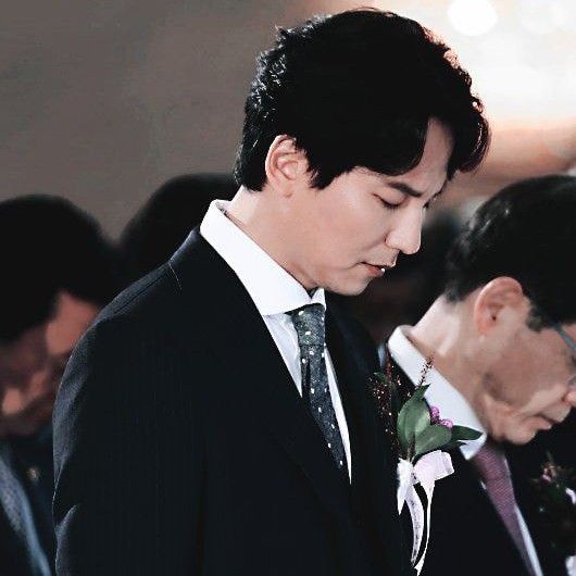 Behind-the-scenes cut of Kim Namgil