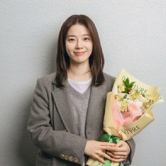 Latest photo of Lim Semi