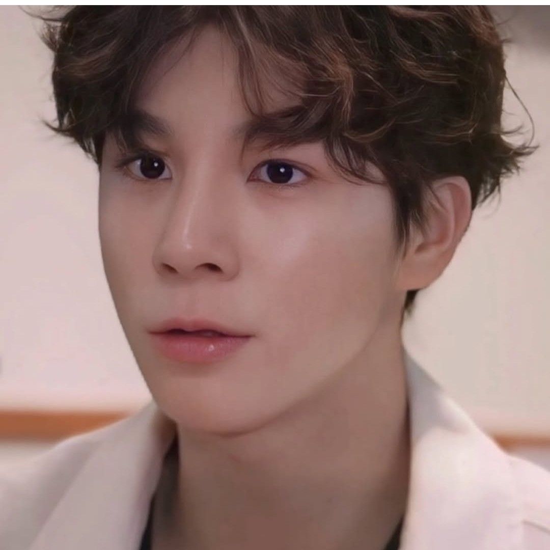 Foto kegiatan terbaru dari Jeong Dongwon