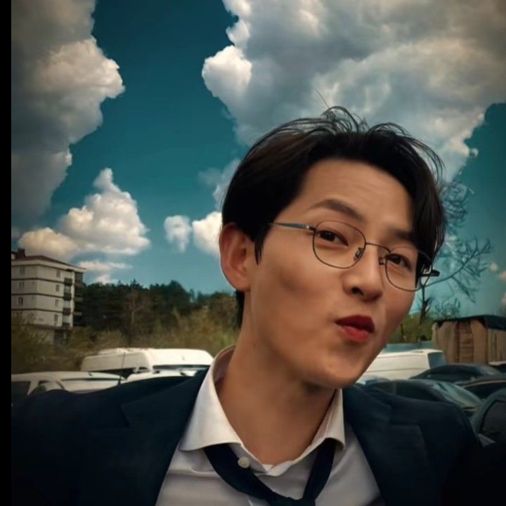 粉絲拍下的宋仲基瞬間