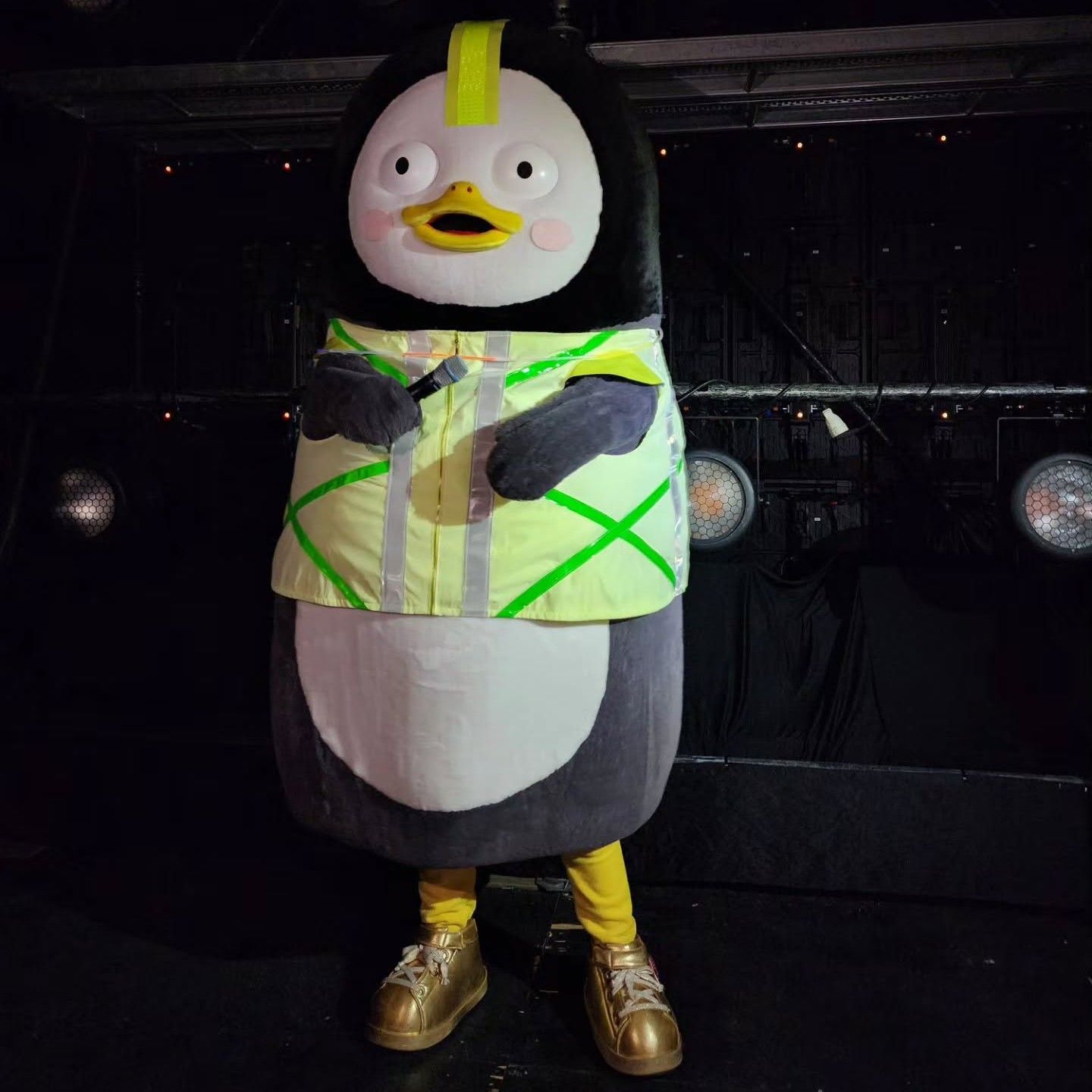 粉丝拍下的朋秀瞬间