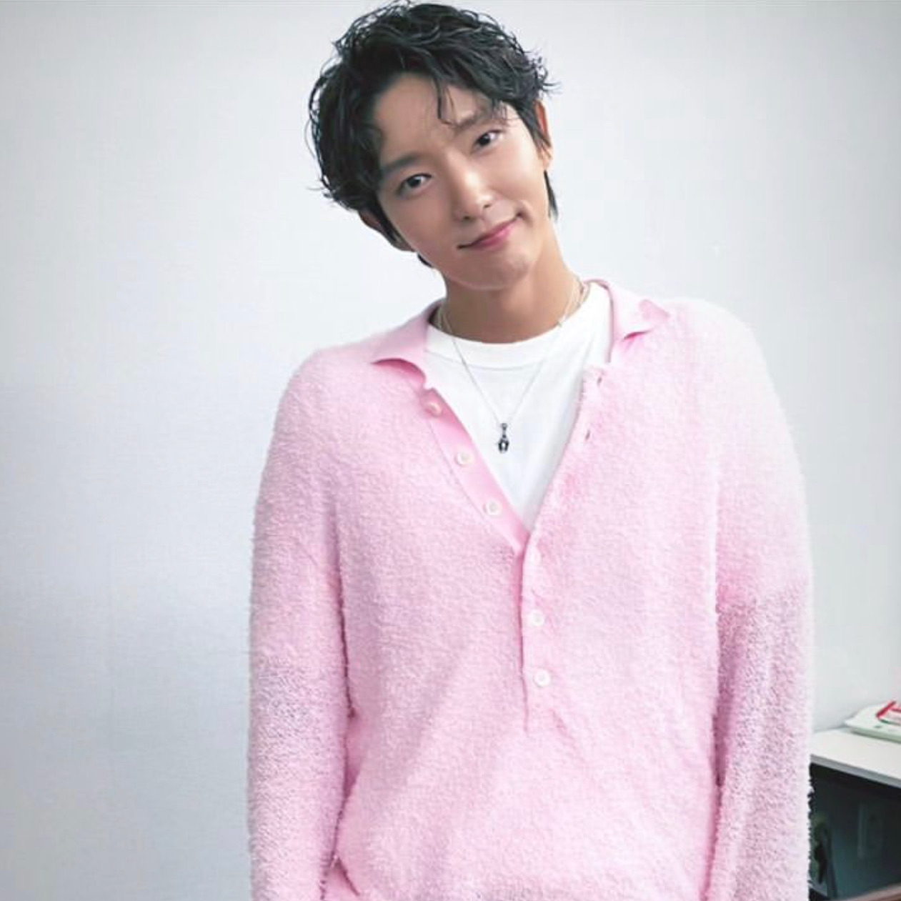 A moment captured by a fan of Lee Joongi