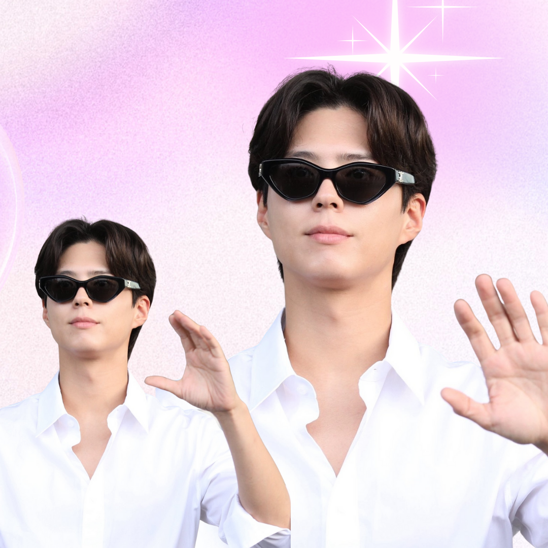 A moment captured by a fan of Park Bogum