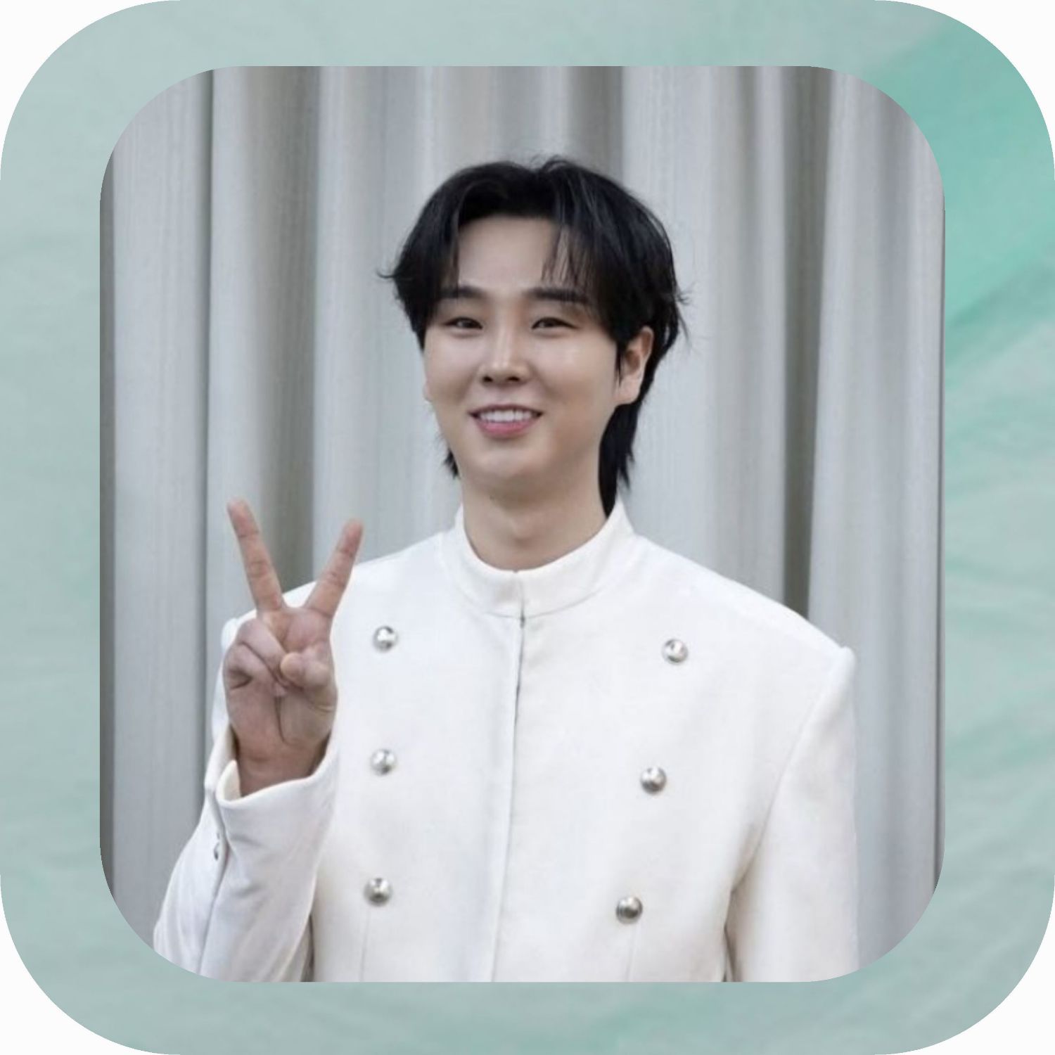 Behind-the-scenes cut of Song Minjun