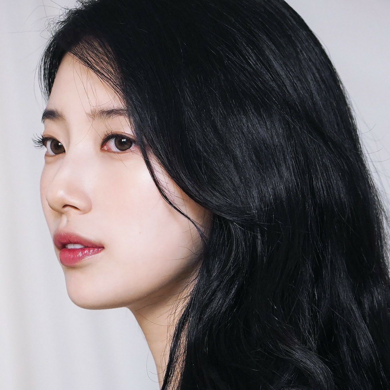 ペ・スジのビハインドカット